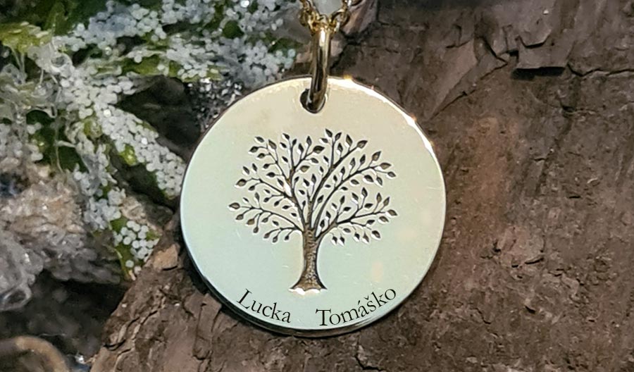 Strom života. Aký má tento šperk význam? 